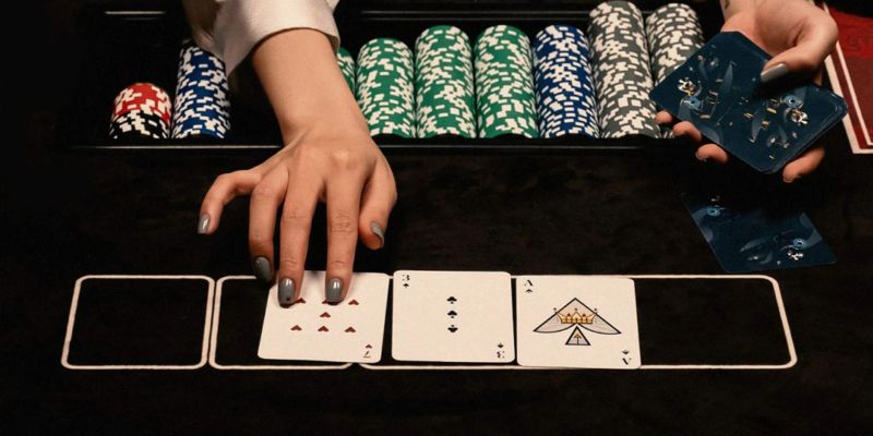 Tìm hiểu định nghĩa xác suất trong Poker là gì?